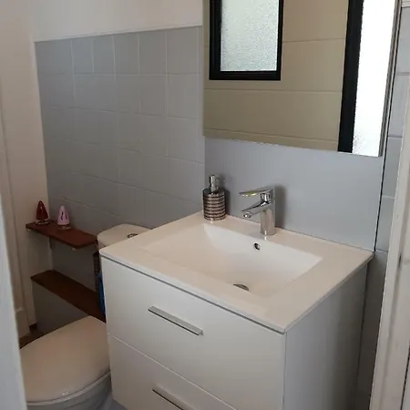 Apartment Studio Lumineux Avec Boites A Cles Brest