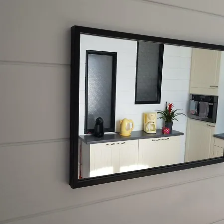 Apartment Studio Lumineux Avec Boites A Cles *