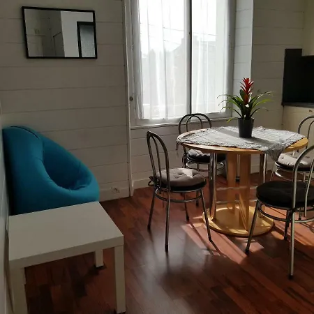 Apartment Studio Lumineux Avec Boites A Cles Brest